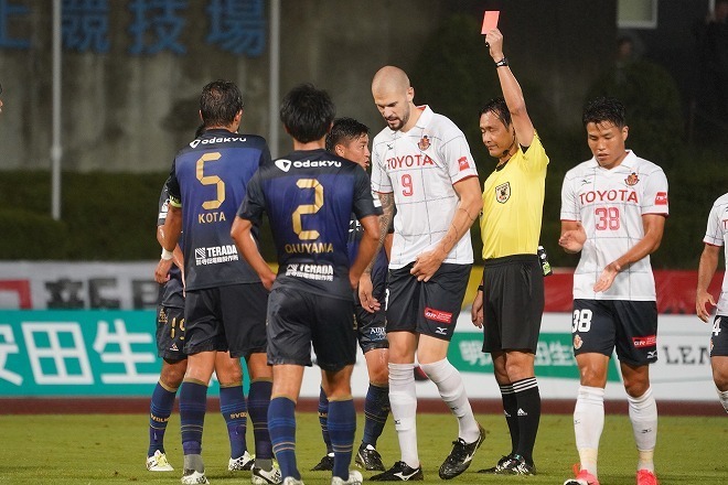 jリーグが 誤審 を認めるも 公式記録は変更せず その理由は サッカーダイジェストweb jリーグが 誤審 を認めるも 公式記録は変更せず その理由は サッカーダイジェストweb