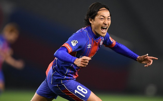 石川直宏選手サイン入りスパイク FC東京 石川直宏 サッカー選手 直筆サイン - メルカリ