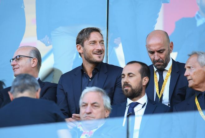 トッティがサッカー人生で唯一悔やむのは「“あの男”とコンビが