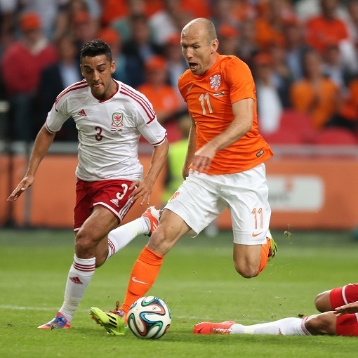 W杯キープレーヤー解体新書】アリエン・ロッベン｜単独で試合を決め