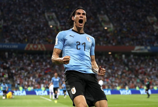 これぞ真のワールドクラスだ！」ゴラッソ2発のカバーニに欧米メディア