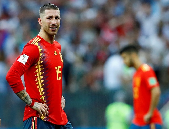 ずっとずっと、批判の中で耐えてきた」 涙のスペイン主将S・ラモスは