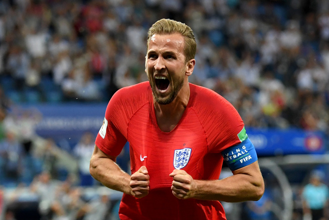セール中…ハリー・ケイン直筆サイン入り写真…顔アップ…サッカーイングランド代表… 不振のハリー・ケインに対して高まる批判の声 「今の彼には荷が