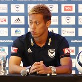サッカー界の ファーストペンギン 本田圭佑の新たな挑戦には 裏ミッション があるのかもしれない サッカーダイジェストweb サッカー界の ファーストペンギン 本田圭佑の新たな挑戦には 裏ミッション があるのかもしれない サッカーダイジェストweb