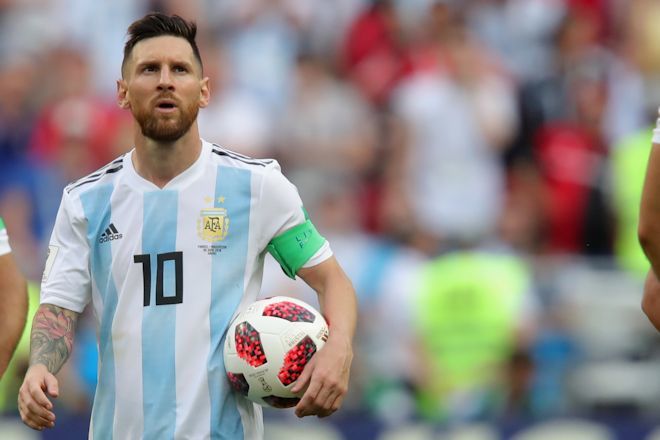 FIFA最優秀選手、各国主将が投票したのは？ メッシは初めてC