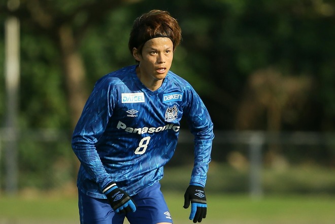 WE ARE GAMBA OSAKA ］MF8 小野瀬 康介｜ガンバ大阪オフィシャル