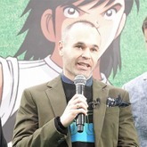 これはリアルすぎるぞ イニエスタとキャプテン翼の コラボ フィギュア が世界で反響 サッカーダイジェストweb これはリアルすぎるぞ イニエスタとキャプテン翼の コラボ フィギュア が世界で反響 サッカーダイジェストweb