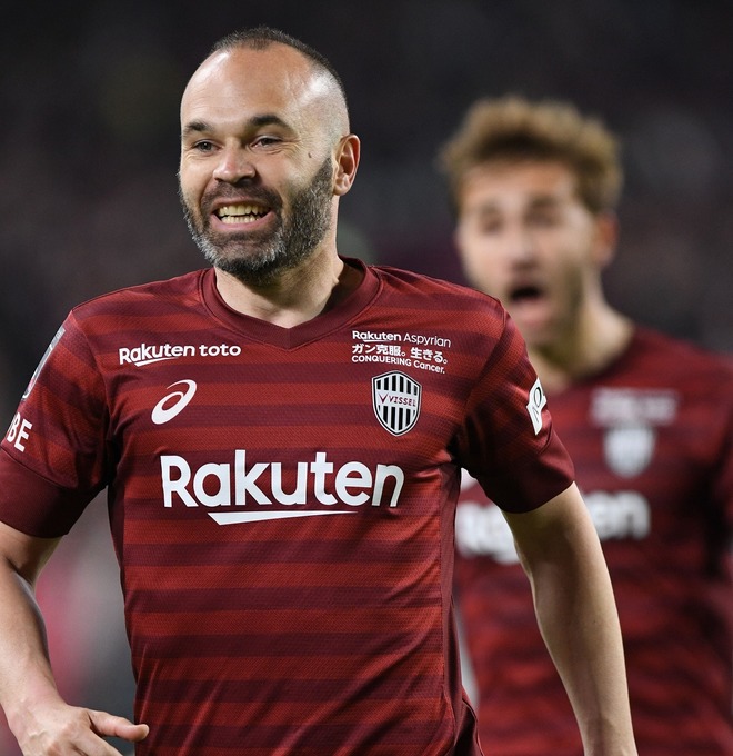 ☆お値下げ中☆イニエスタadidas サッカーシャツ 赤 6 2018予選 Farewell Iniesta Selection Match USSR 2018 Adidas T/M No. 6