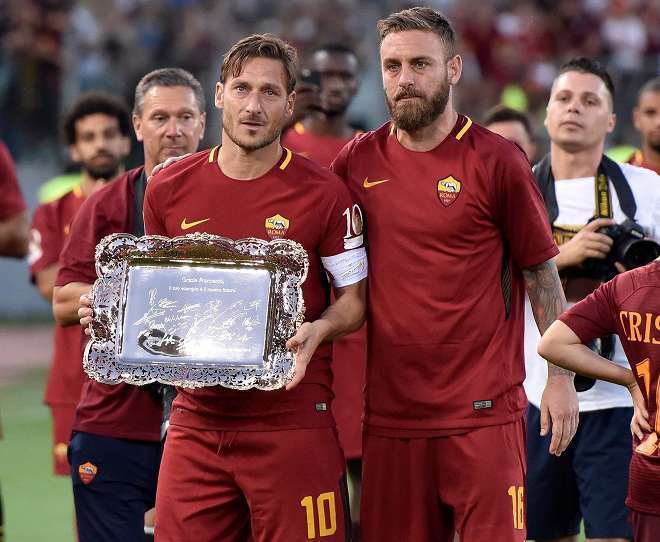 衝撃退団のトッティ、経営陣との対立を隠さず！ 偉大なるカピターノは