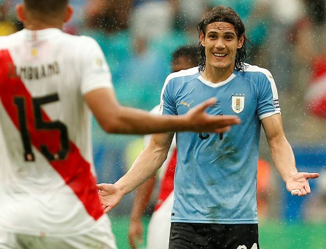 VARは信じている。じゃなきゃ狂ってる」判定に泣かされたウルグアイの