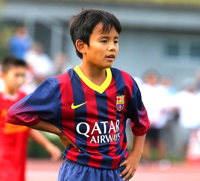 クボのスペイン語は11歳から完璧だった」久保建英の言語力をスペイン紙