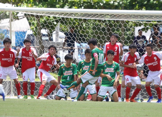 今季プレミアリーグで無敗を誇るも…優勝候補・青森山田はなぜ8強を前
