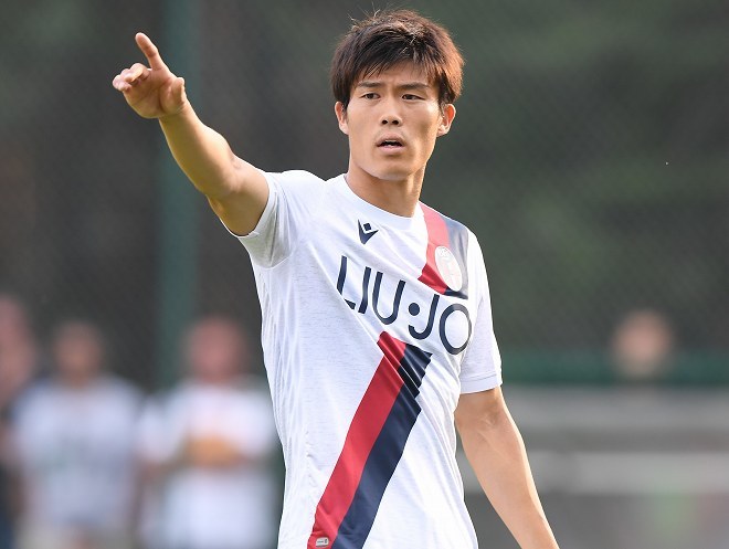 トミは本物の戦士」「ユニはバカ売れ」ボローニャはなぜ冨安健洋を獲得