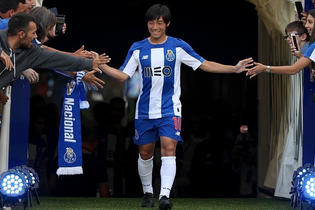 彼は真の魔法使いだ」称賛を浴びるポルトの中島翔哉、開幕前に語った