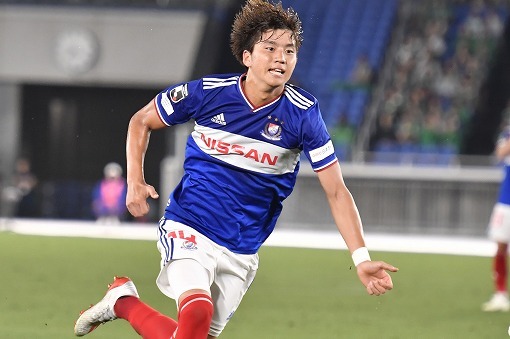 横浜F・マリノス ガンバ大阪 ユニフォーム型クッション 山田康太