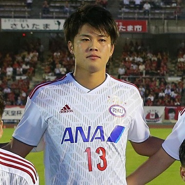 浦和が地元出身の流経大MF伊藤敦樹の来季入団内定を発表！先輩・宇賀神