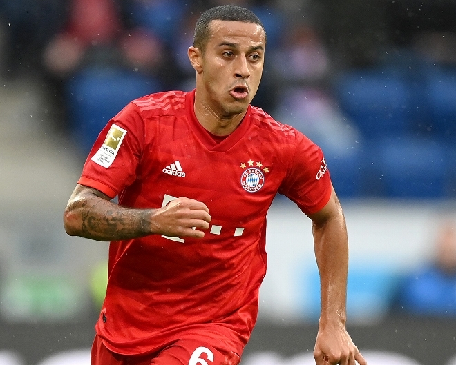 リバプール 1st ユニフォーム チアゴ アルカンタラNo.6 リバプール 1st ユニフォーム チアゴ アルカンタラNo.6 - メルカリ