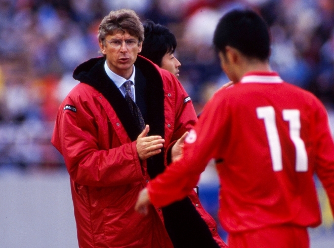 あまりに異なる国だった」名伯楽ヴェンゲルが英紙で“日本”を語る「外国