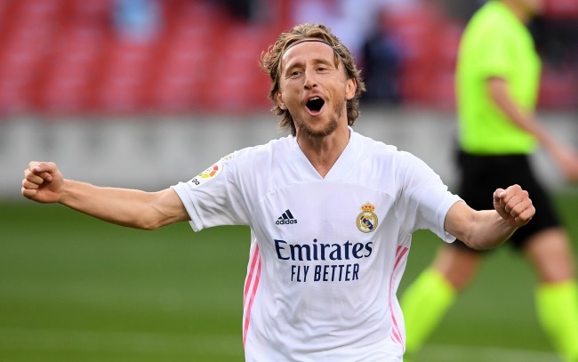 超希少バロンドーラーメッシ、クリロナ、モドリッチ3人のW杯最後の試合コンプリート サッカーの神が選ぶのはどちらのバロンドーラ―？メッシの