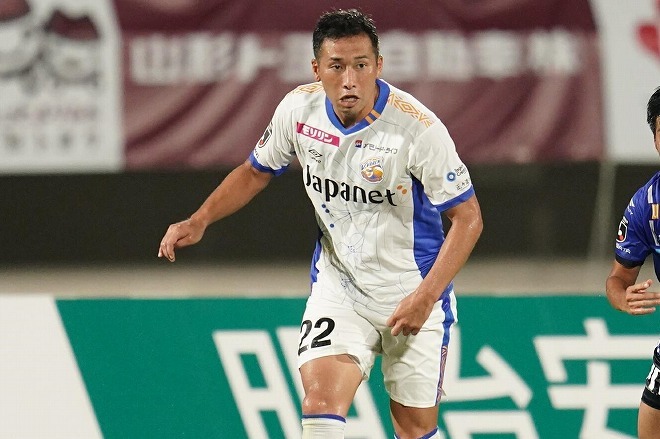 感謝の気持ちでいっぱい」長崎の元日本代表DF徳永悠平が37歳で現役引退