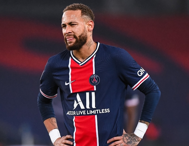 ネイマール、母国で500人を呼んだ大規模忘年会を開き大炎上！ “口止め