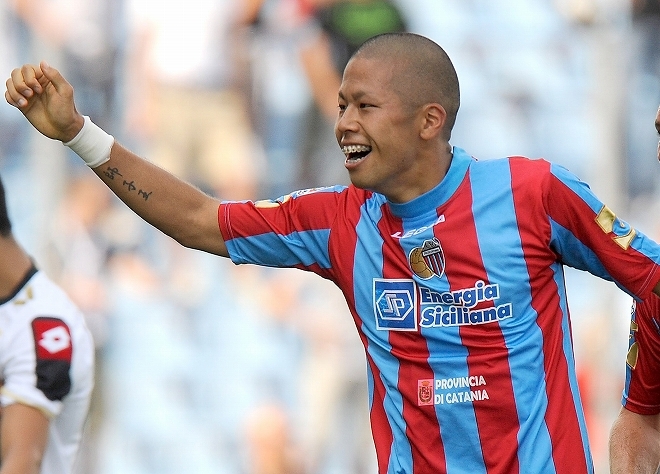 彼は日本のアイドルだ」森本貴幸のパラグアイ移籍が迫る！ 古豪