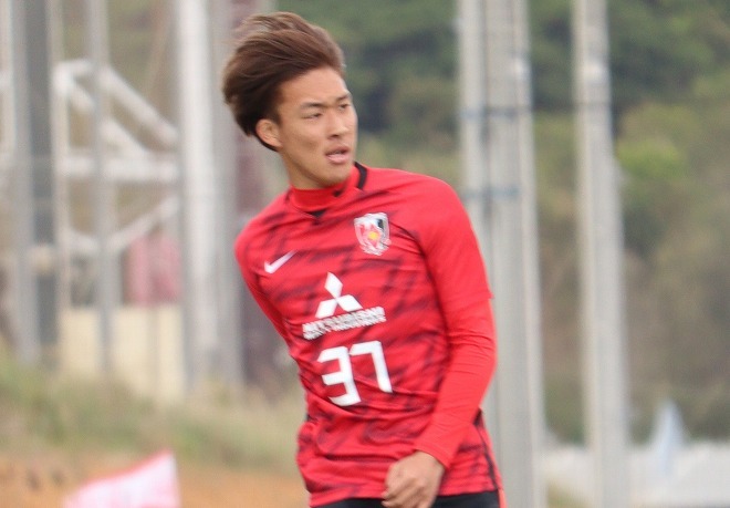 浦和】武田英寿が沖縄キャンプで躍動！「柏木陽介の後継者」の呼び声