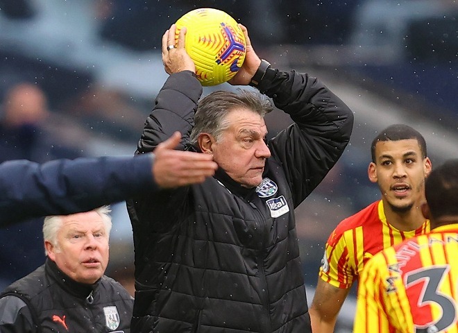 一体何をしているんだ ０ ２の後半at Wba指揮官のまさかの行動にファン唖然 自身を解雇しようと サッカーダイジェストweb