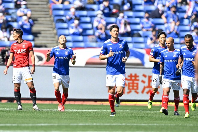 岩本輝雄 やっぱり強いマリノス ボランチ起用で輝く岩田 面倒くさい 松原 前田はもっと自分勝手でもいい サッカー スポーツブル スポブル