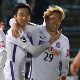 広島が３－０で横浜FCを圧倒！　浅野雄也が２得点、柴﨑晃誠も芸術ショットを決める