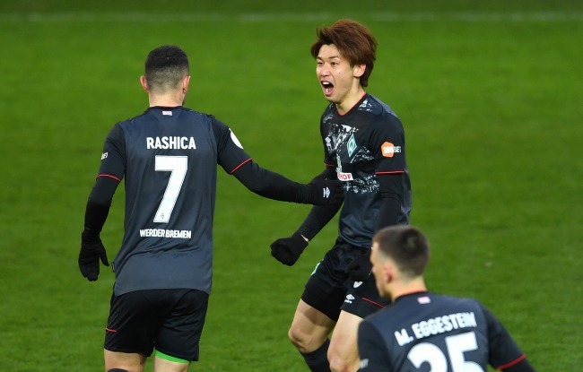 彼がヒーローだ！」大迫勇也の“半端ない”今季公式戦初ゴールが決勝点に