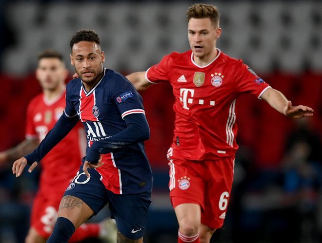 22/23 UEFA CL決勝　バイエルン　パリ・サンジェルマン 記念マフラー 22/23 UEFA CL決勝 バイエルン パリ・サンジェルマン 記念マフラー 22