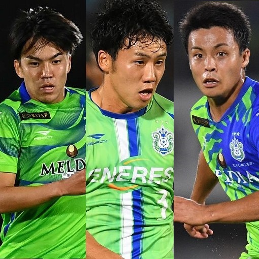 （遠藤航在籍時）湘南ベルマーレ 全選手サイン入りシャツ 遠藤航在籍時）湘南ベルマーレ 全選手サイン入りシャツ 遠藤航在籍時