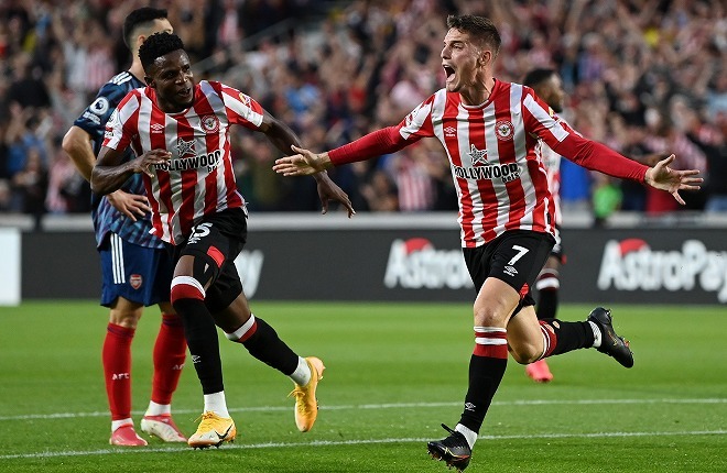 74年ぶり1部昇格のブレントフォードがいきなり番狂わせ！ 開幕戦で