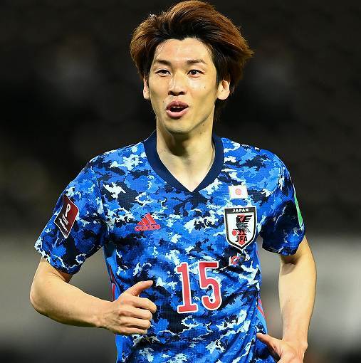 中国戦速報】日本、大迫勇也のボレー弾で先制！ 前半を1点リードで