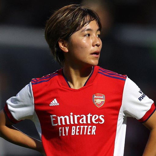 イケメン」「付き合って」アーセナル岩渕真奈のオフショットが“カッコ イケメン」「付き合って」アーセナル岩渕真奈のオフショットが“カッコ