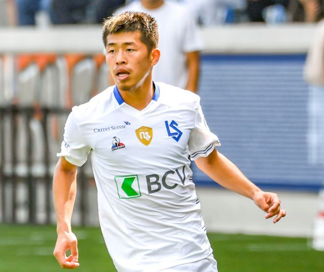 スイスで奮闘中の21歳mf鈴木冬一が語る 日本とのサッカーの違いや初の海外挑戦 Jリーグでは味わえない感覚でした インタビュー サッカー ダイジェストweb